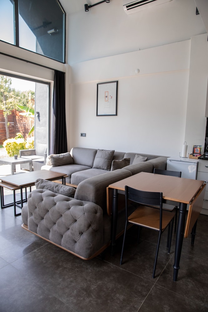 Monk Livingspace