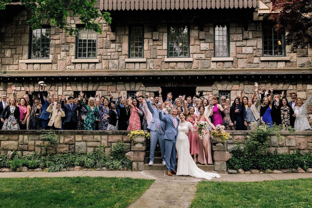 Stone Chalet B&B Inn and Event Center