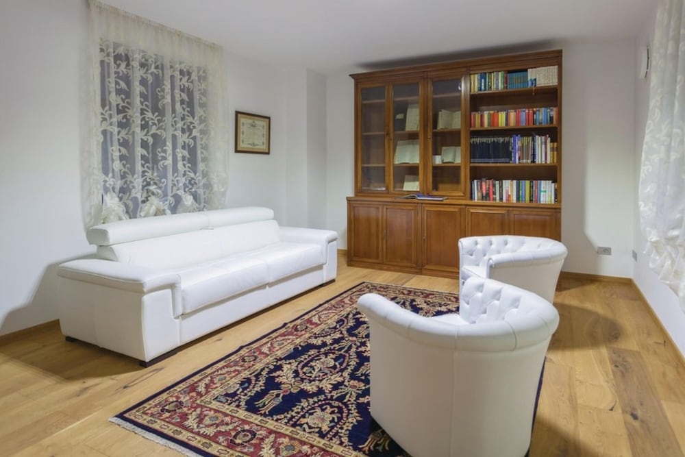 Luxury Villa Eva Pool Whirlpool & Sauna view 5