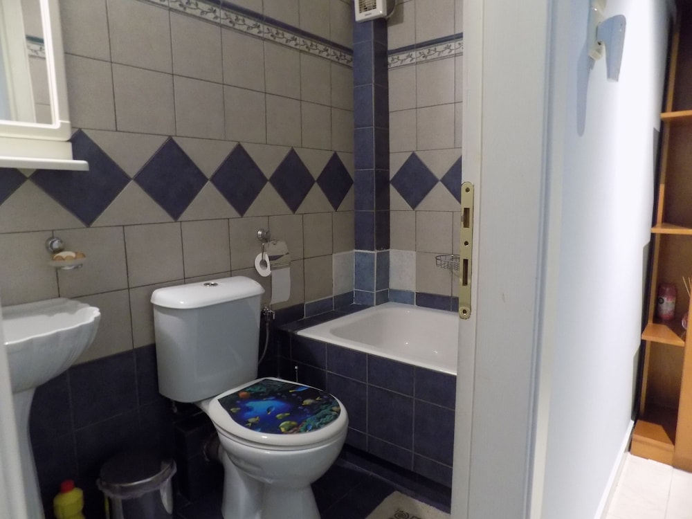 Natalys 2 Bd Gorgeous Apt in Volos