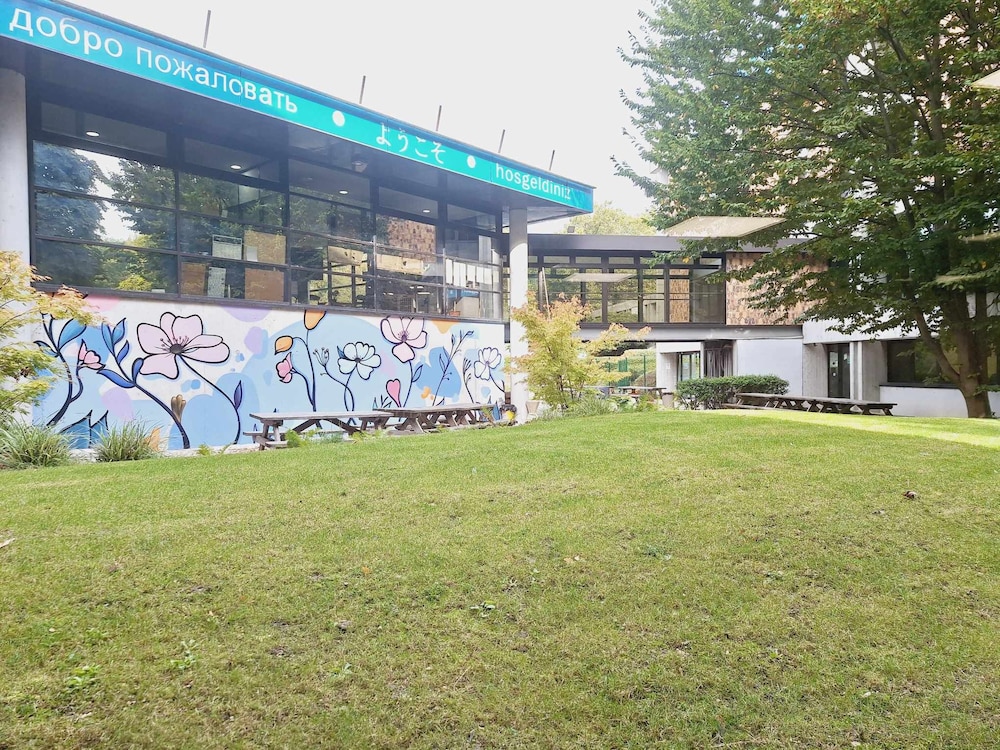 Cis De Champagne - Hostel