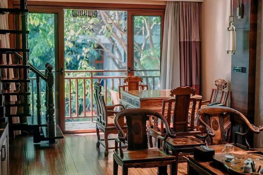 XiShuangBanNa BaoYu Vaction Hotel
