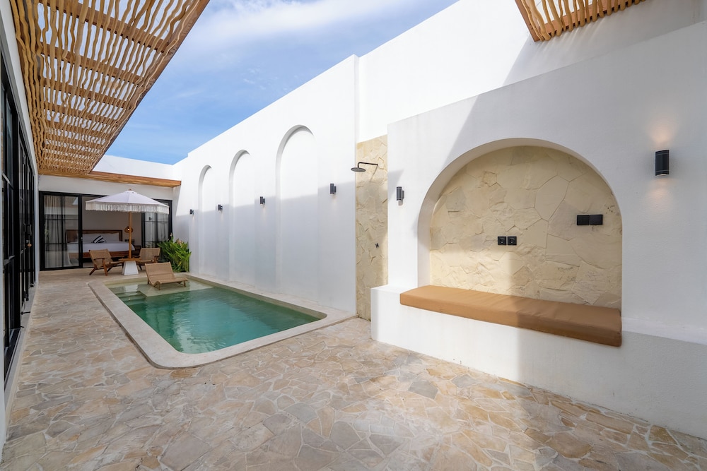 Villa Bellora by Pertama Management