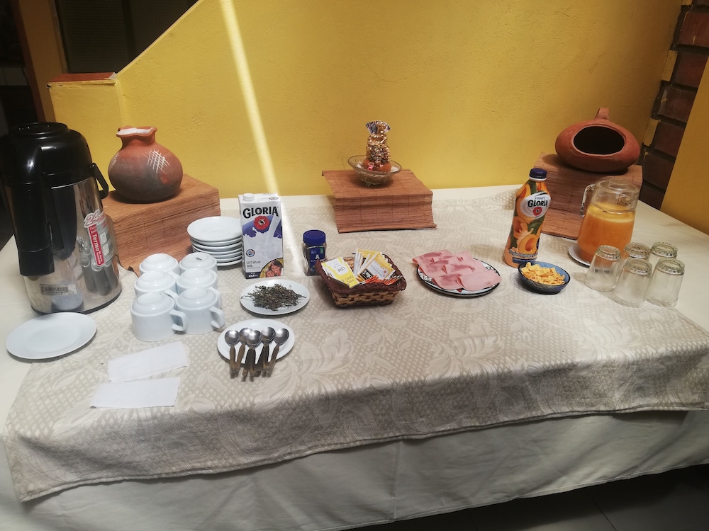 Hospedaje Intiqolla