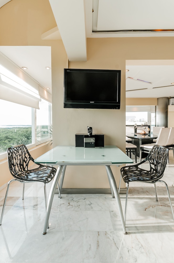 Beachfront Penthouses by LivIN Cancun