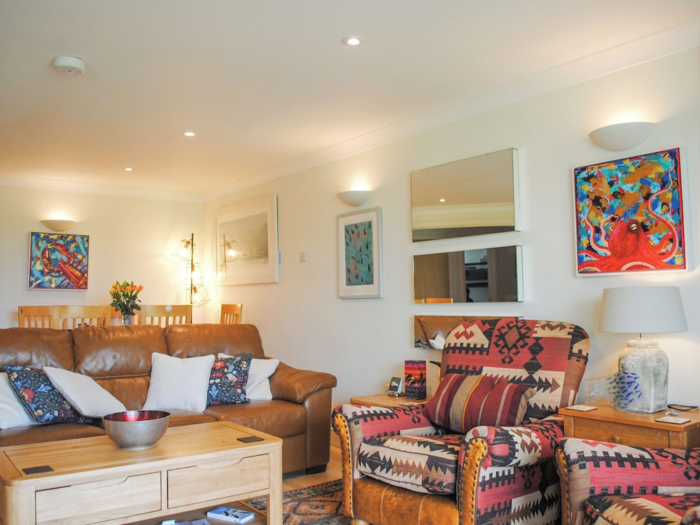 5 Thurlestone Beach