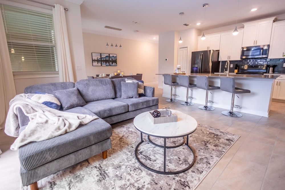 2901 SS - 4BR - Serene Retreat at Storybook Lake