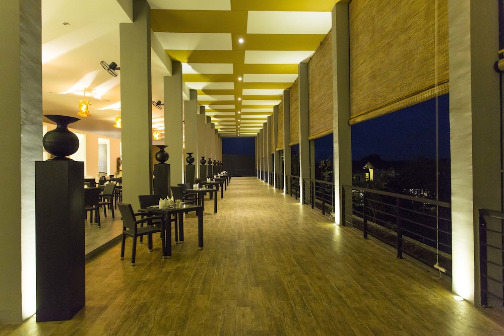 Aliya Resort & Spa