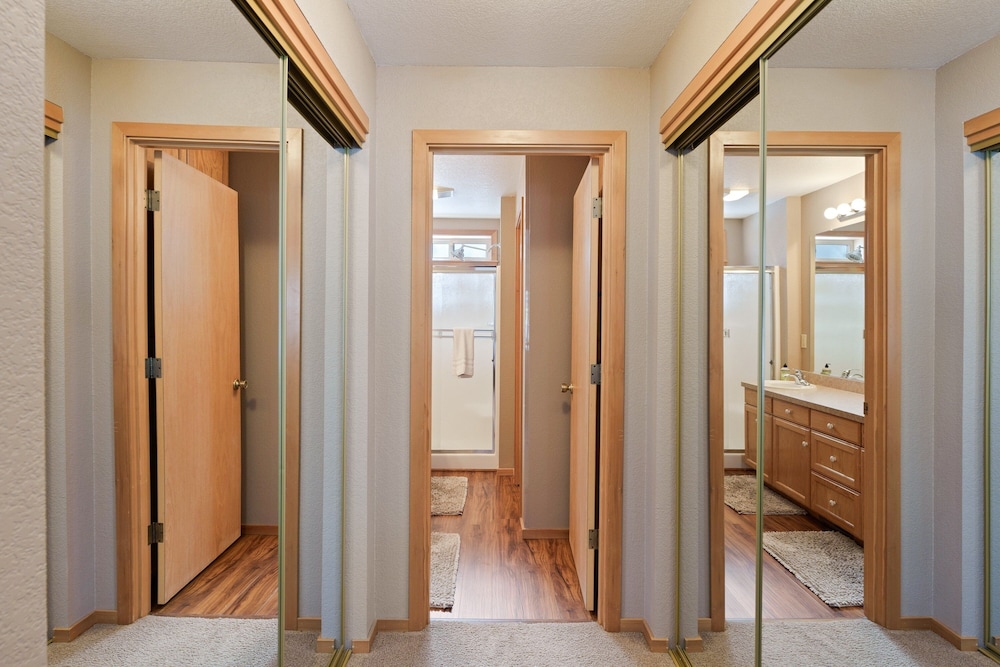 8 Umpqua Ln 4 Bedroom Home