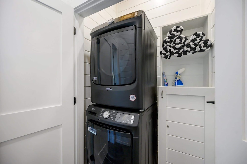 New, Modern, Bunk Room, Game Room, Playground, Hot tub