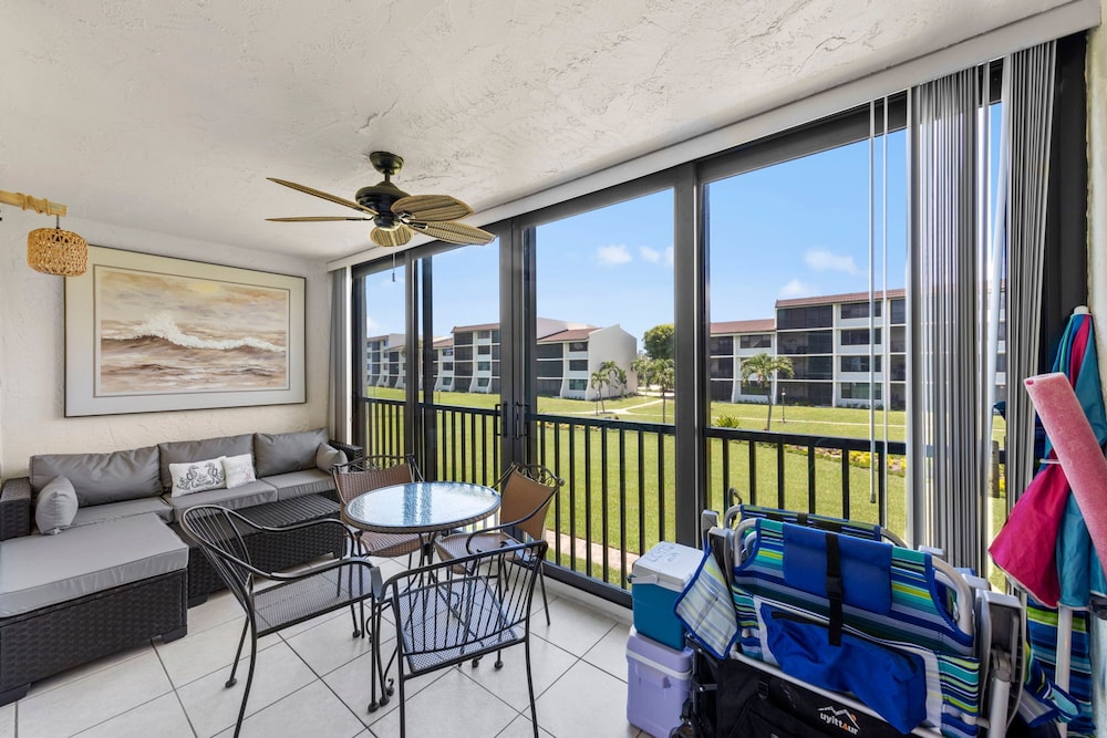 Loggerhead Cay 472 - Beach Front Pet-friendly