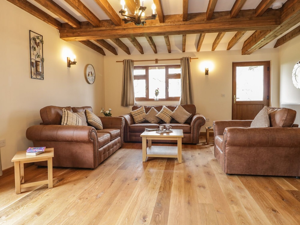 Elm Lodge view 3