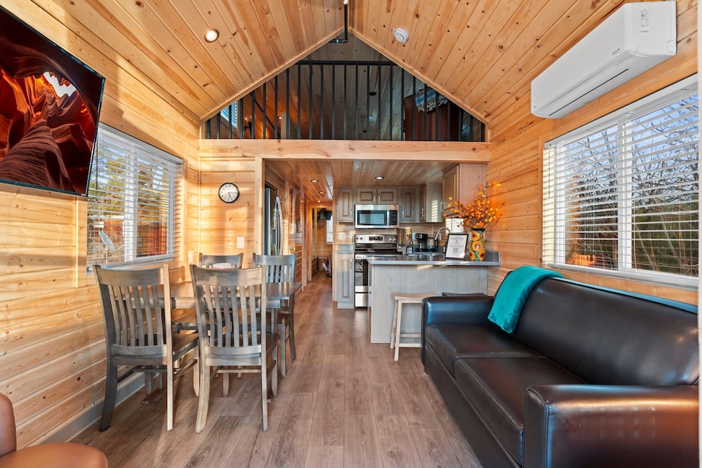 NEW Moondance Majestic Mini Cabin Cathedral Rock