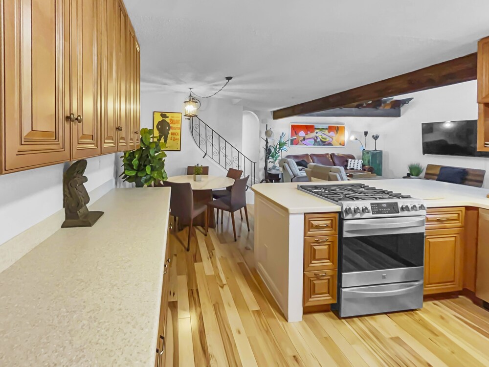 Fairway Desert Vista-valley Views Next To Golf 3 Bedroom Home