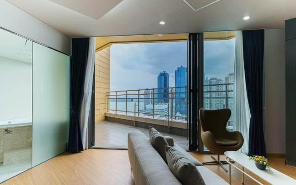Kwangsu Hotel Haeundae 68