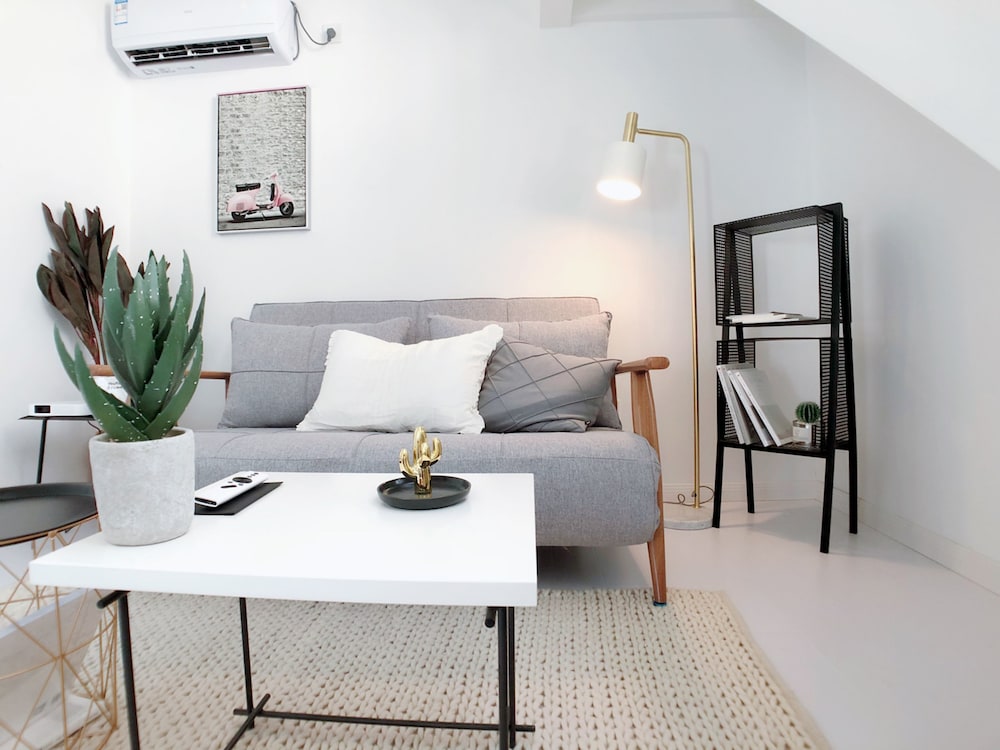 LIVE INN Home