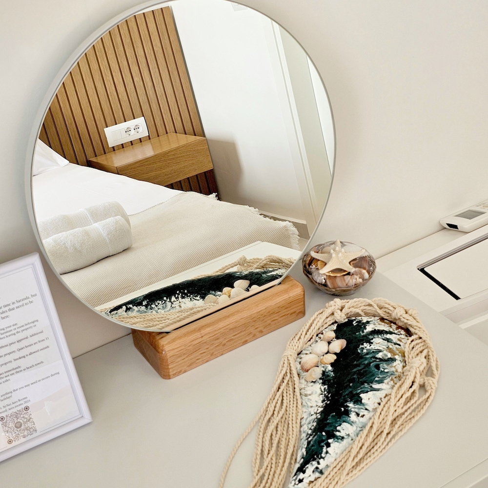Ares Beachfront Luxury Rooms