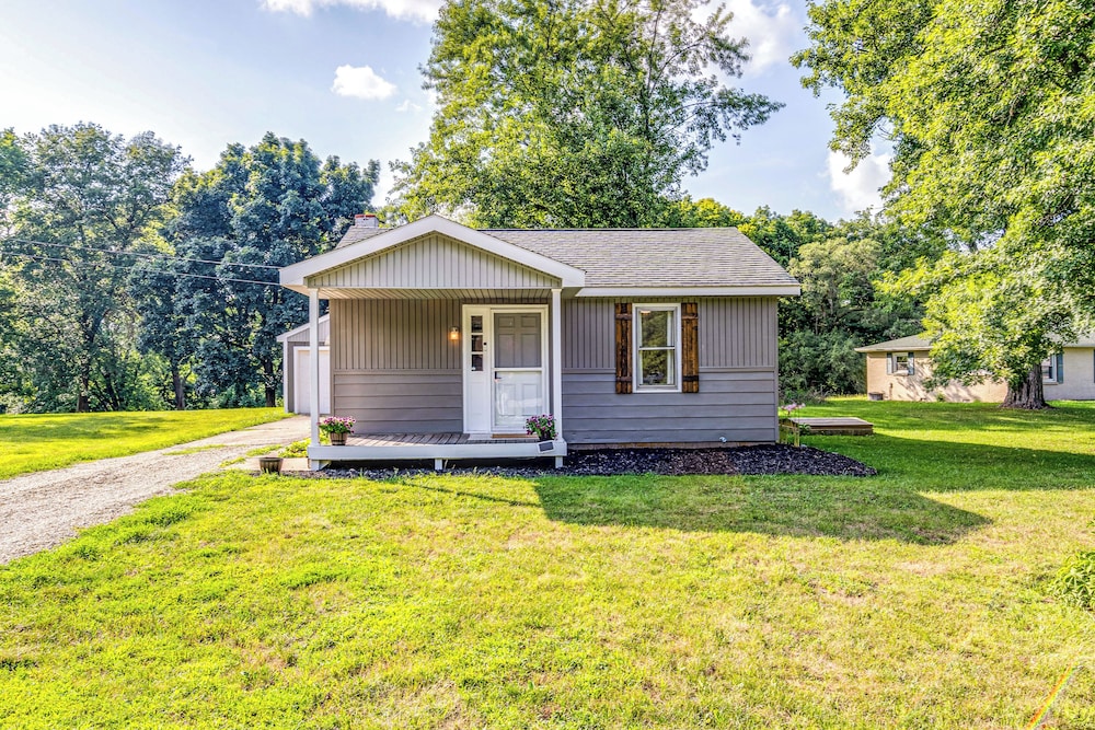 Pet-friendly Indiana Home w/ Porch, Near Downtown! - Property Image 8