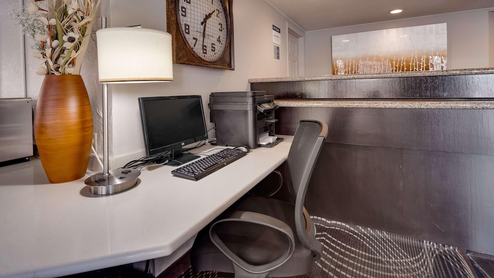 SureStay by Best Western Miles City