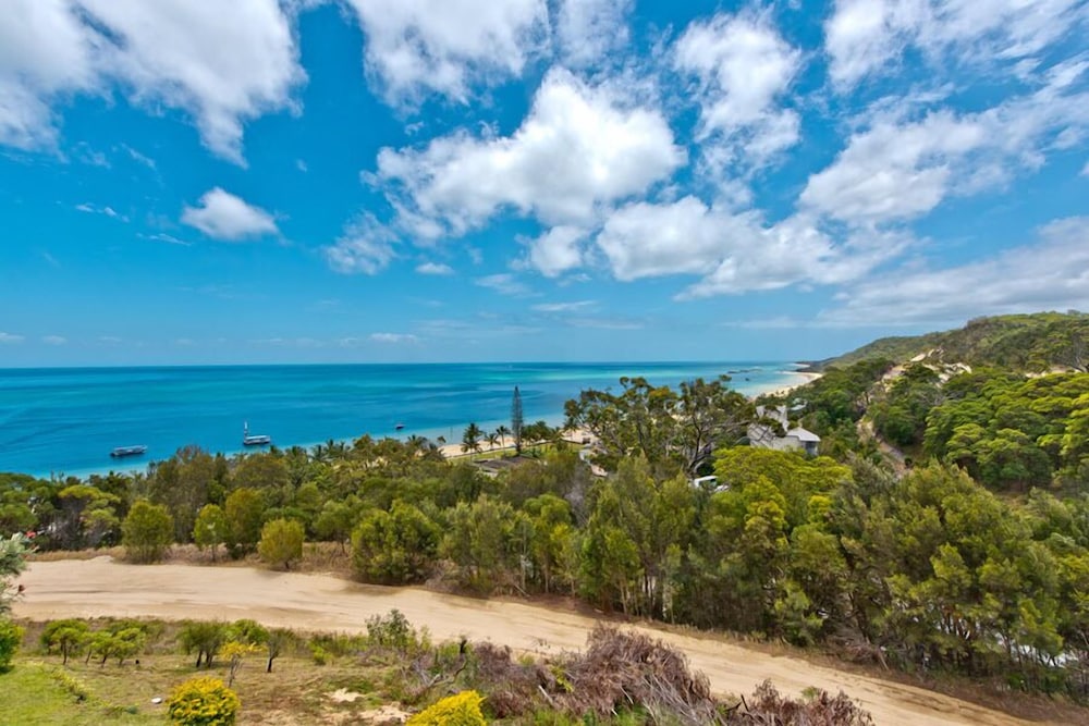 Moreton View view 3