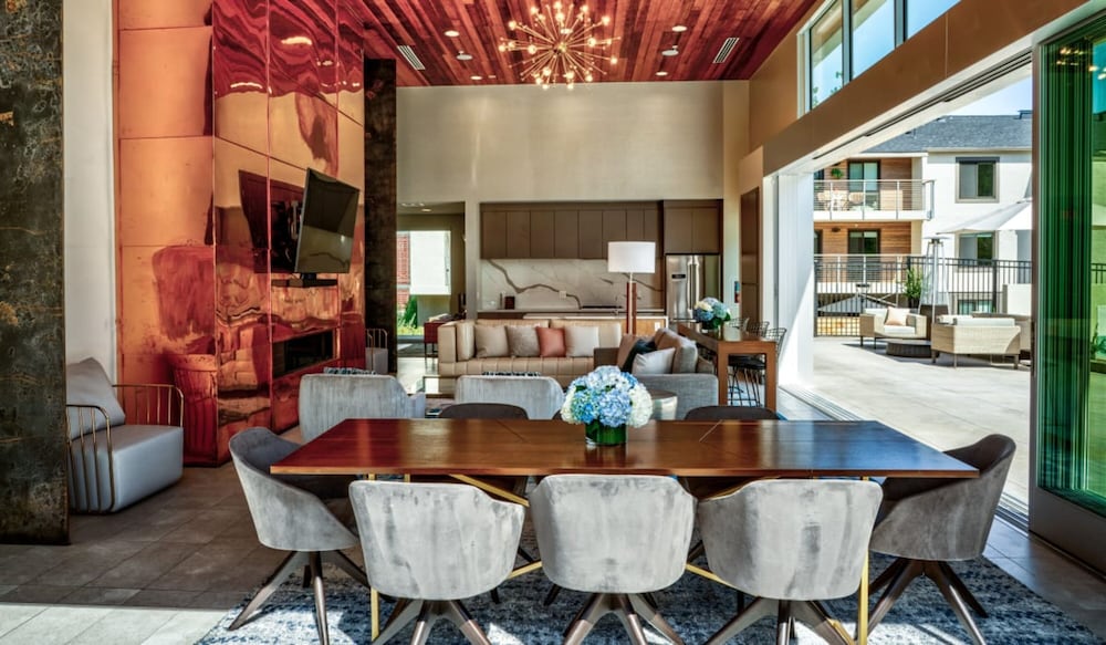 meeting & event spaces