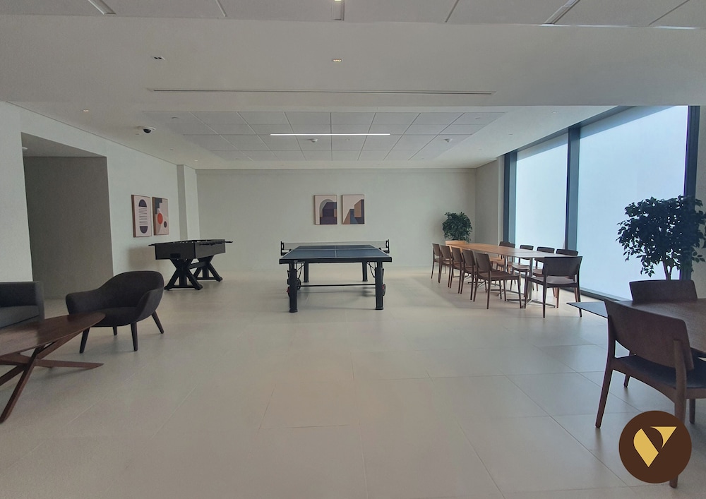 Vogue 43rd Floor Boulevard Heights