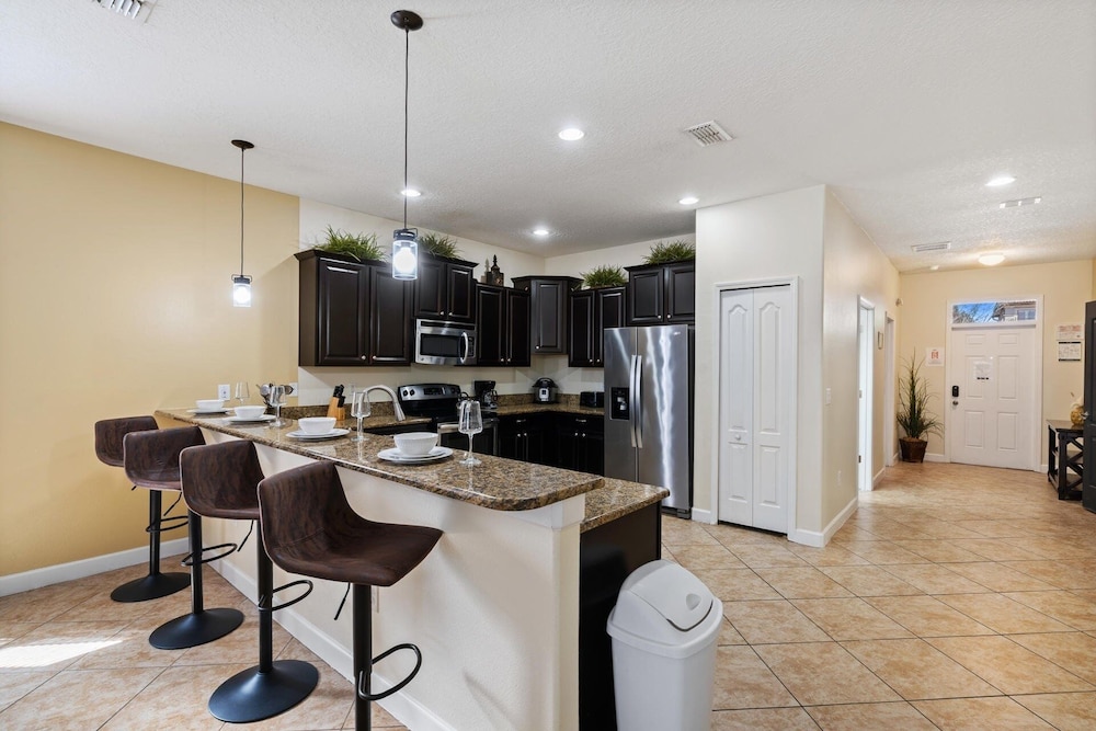 Championsgate Resort 8 Bedroom Pool Home with Spa 8 Home