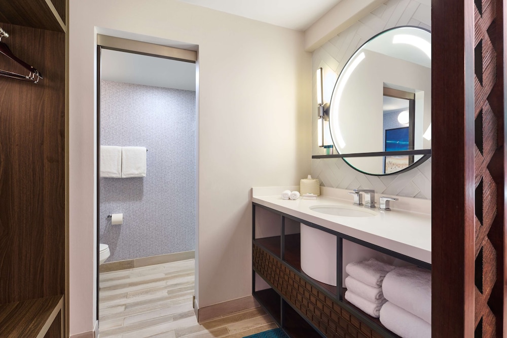 OUTRIGGER Waikiki Beachcomber Hotel 95