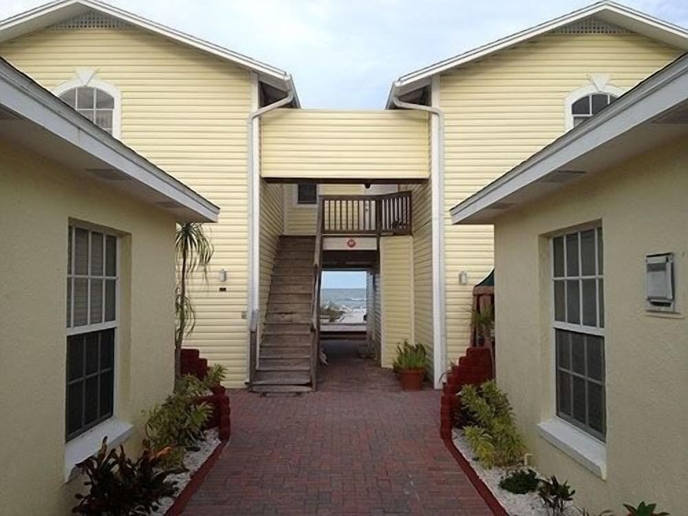 Sand Glo Villas