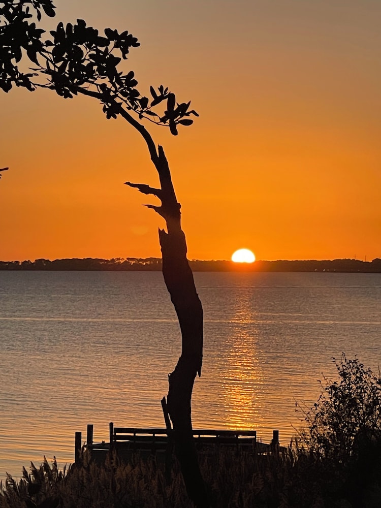 Cypress Moon Inn