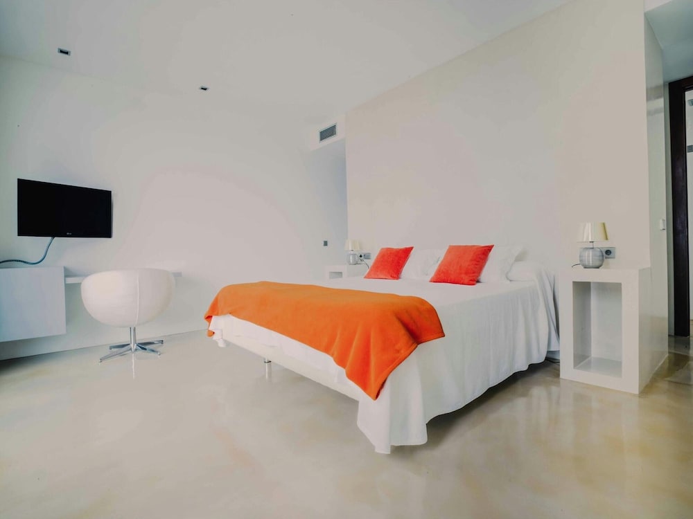 Holiday Home With Whirlpool Bathtub