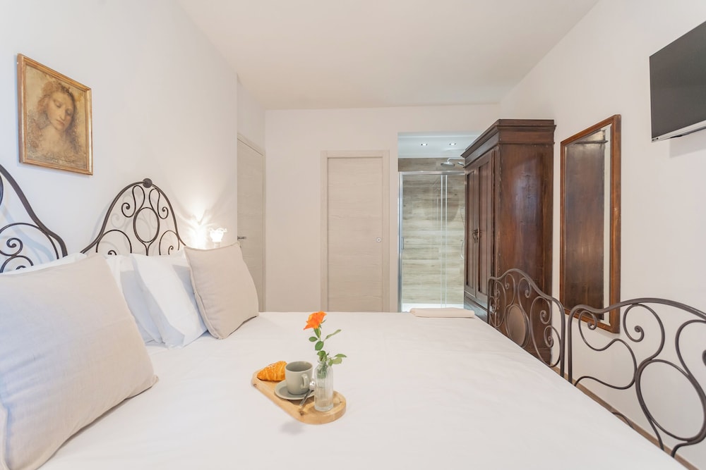 Villetta Abbazia Acqua Dolce - With Stunning Terrace by Rent all Como