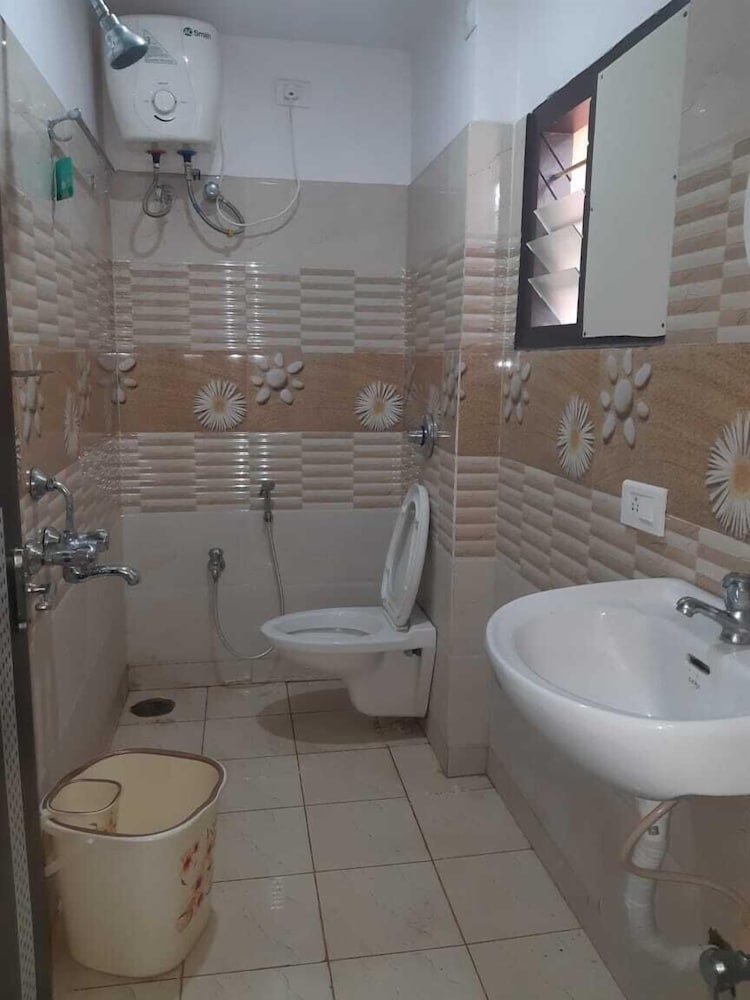 Hotel SK7 SERVICE APARTMENTS