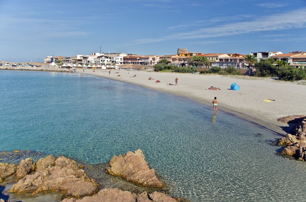 Isola Rossa Borgo Mare - Agenzia Isola Rossa