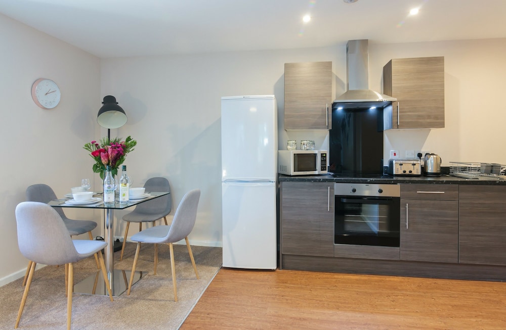 Approved Serviced Apartments Park Rise