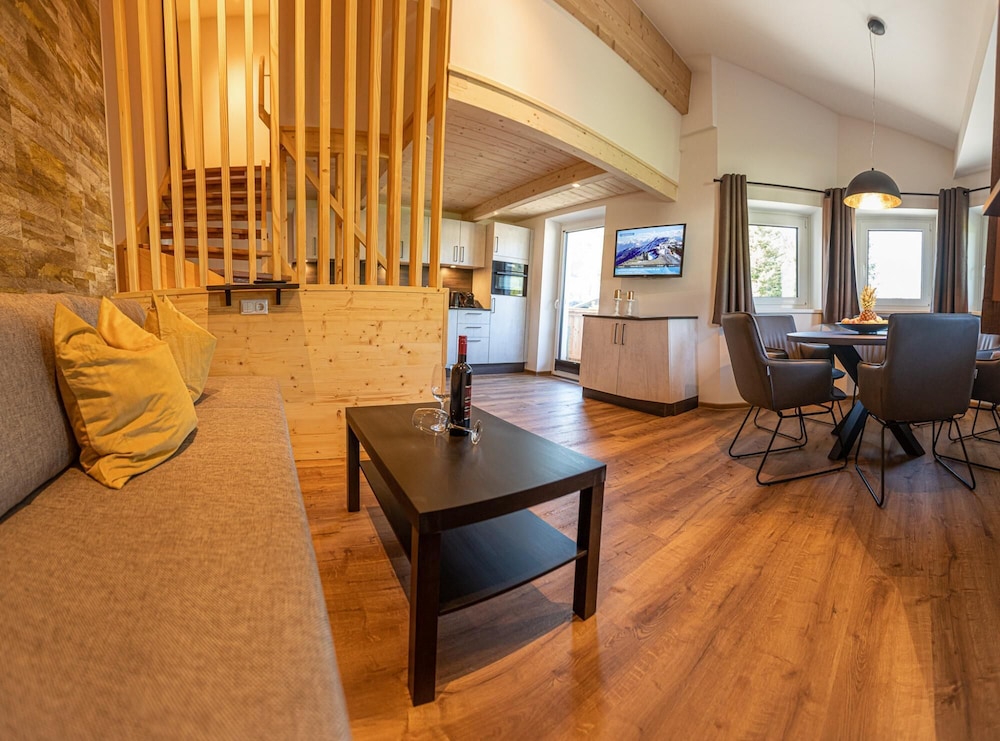 Tevini Boutique Suites - Apartment Air