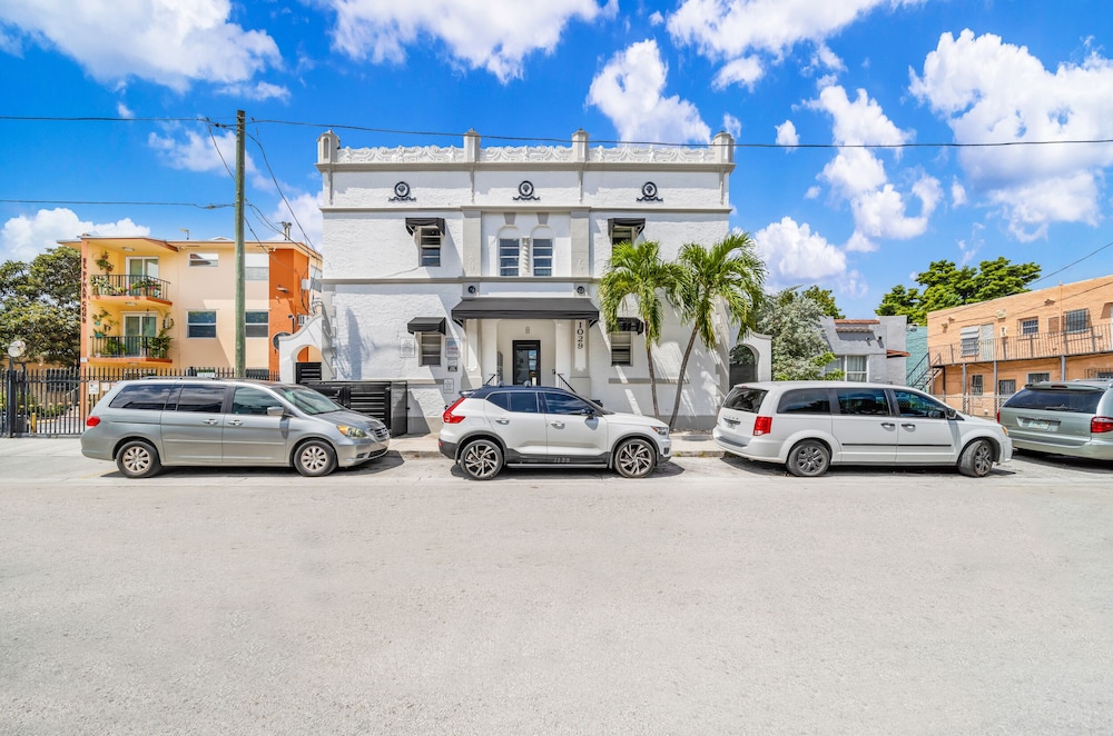 Little Havana Gateway