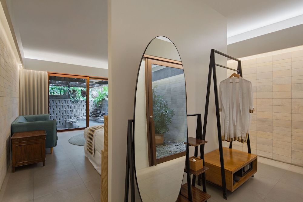 The Kemilau Hotel & Villa Canggu Bali 14