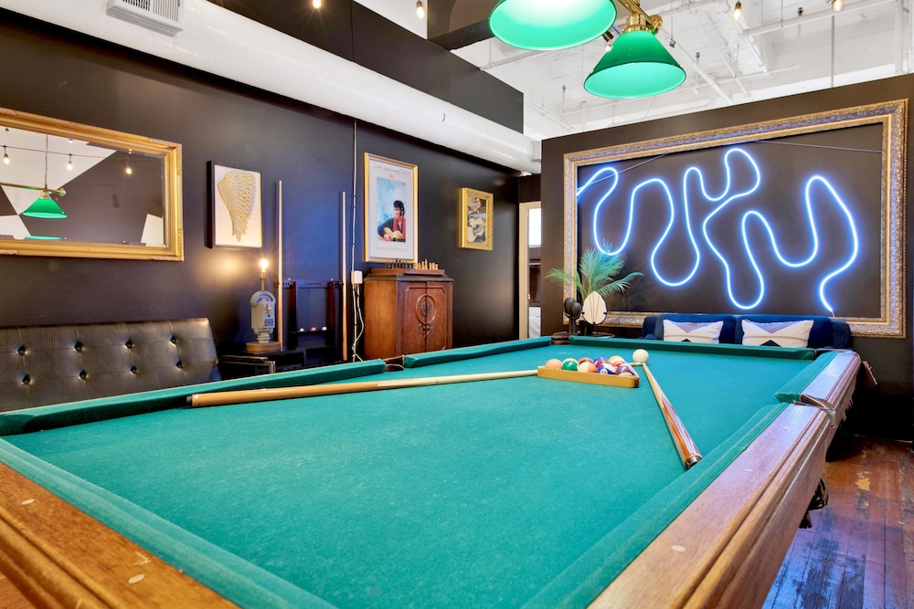 lounge