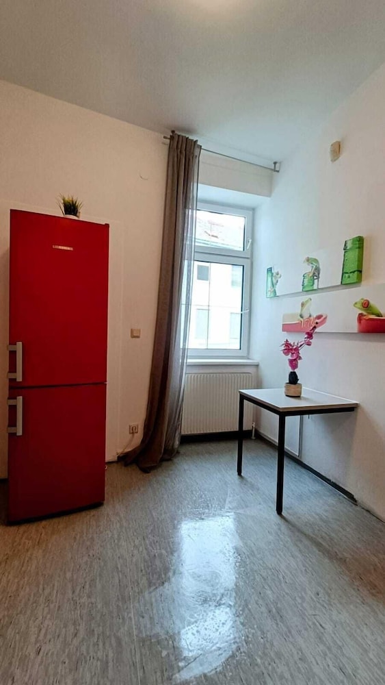 Comfy 4BR Apt Ideal for Groups Families