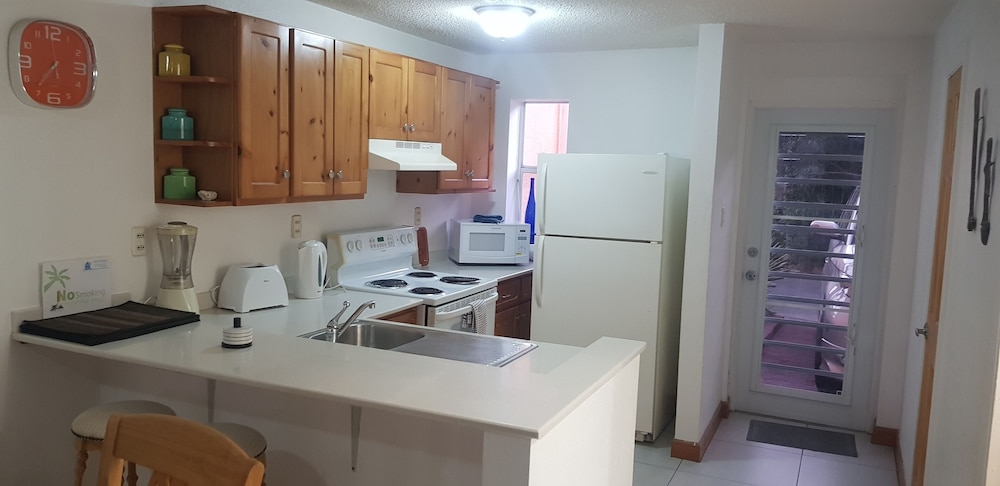 HBK Villa Rentals at Jolly Harbour