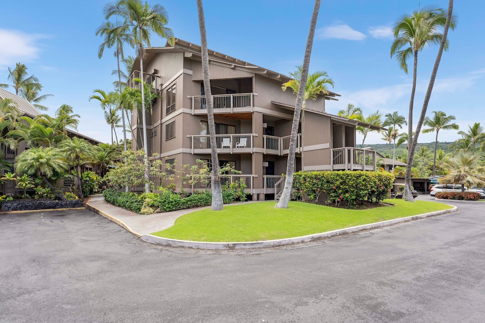 Fairway & Ocean Views - Updated Top Floor - AC- Vrkcv