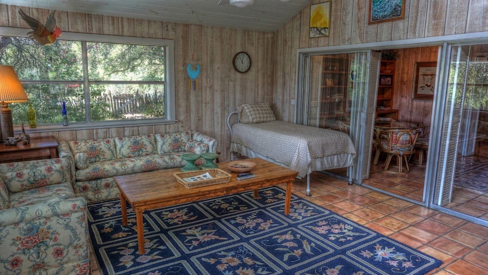Bluebird Hill And Star Suite 5 Bedroom Home