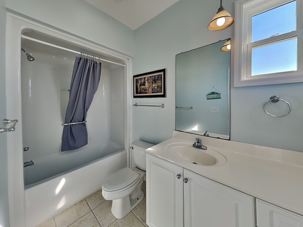 Clamalot by Topsail Realty