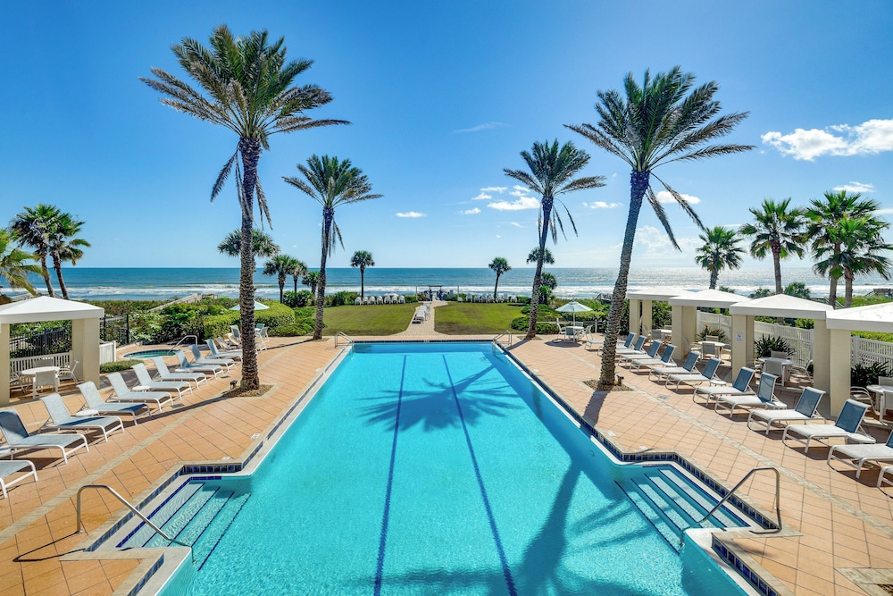 Steps to Beach: Palm Coast Escape w/ Resort Perks!
