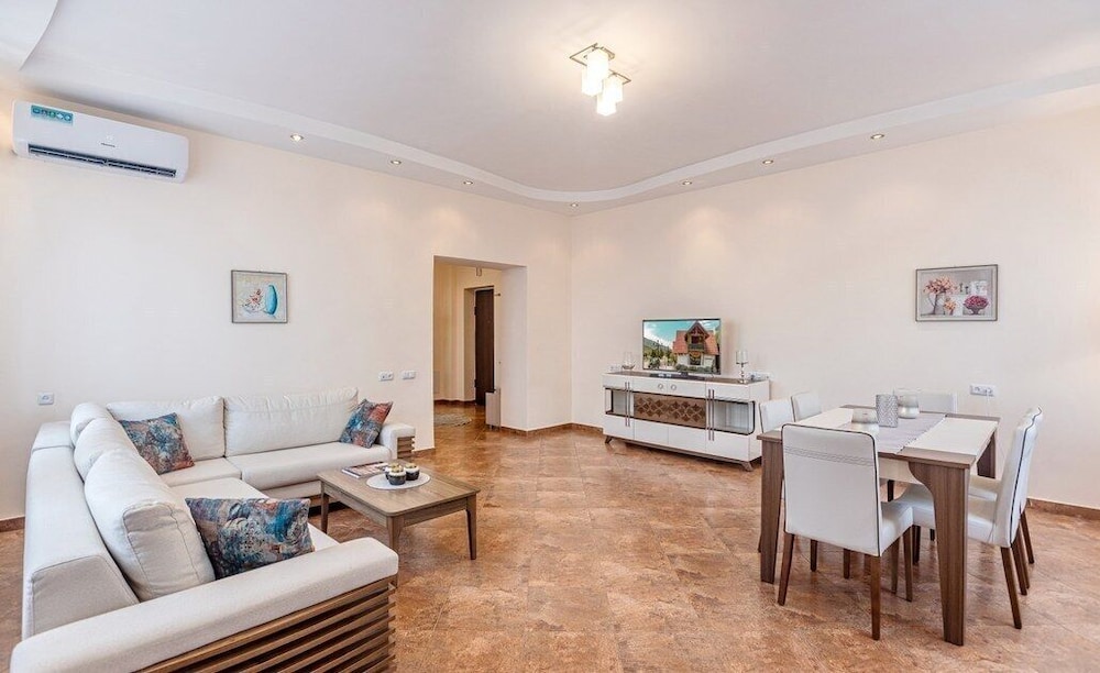 Stay Inn on Amiryan Str. 4/6