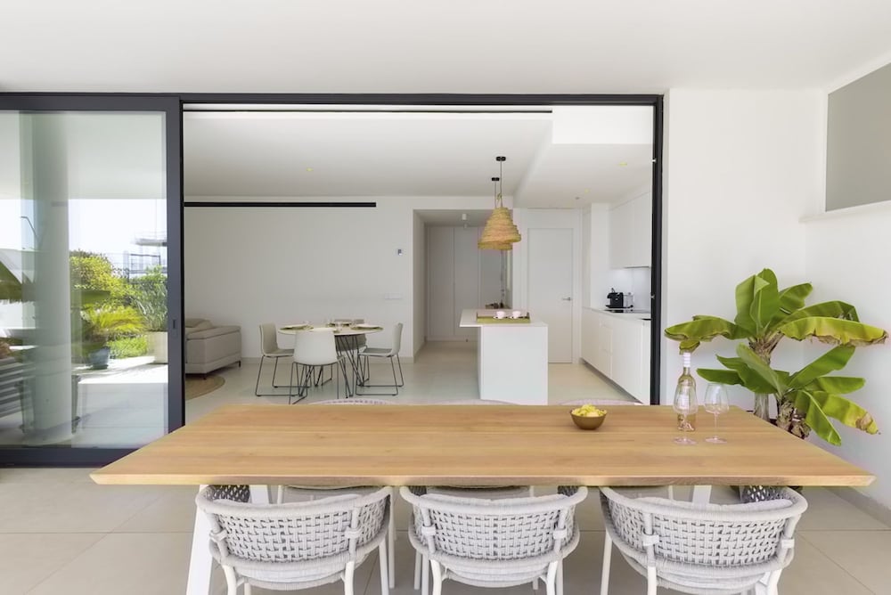 Exclusive Apartment With Garden in Higueron