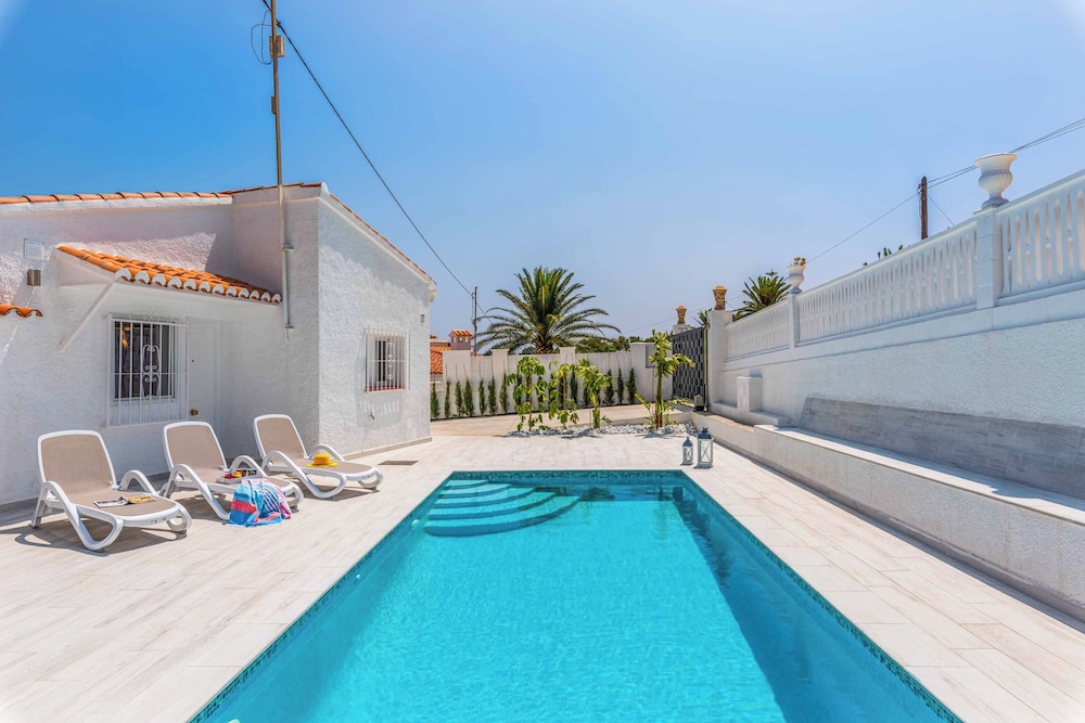Villa Amanecer