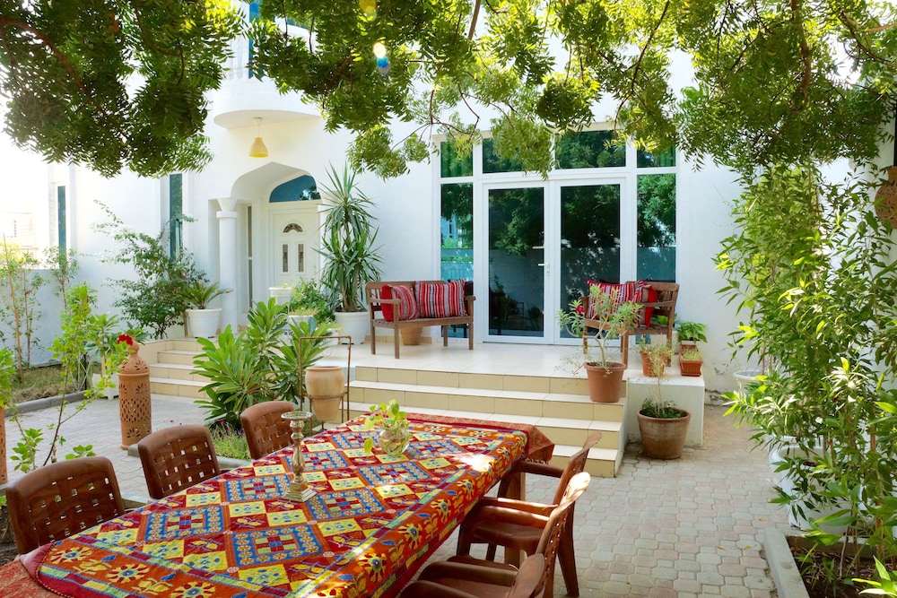 Behlys Villa