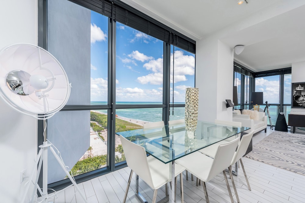 Luxury Vacation Rentals in South Beach by LRMB